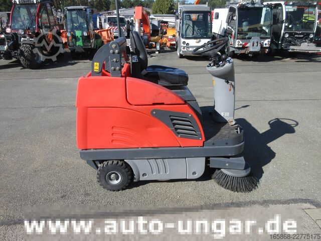 οδοκαθαριστικό μηχάνημα Hako Jonas 980VH Benzin Parkplatzkehrmaschine