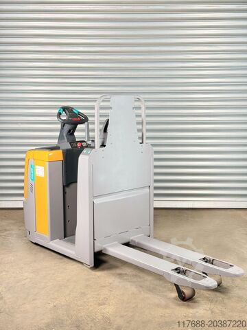 Yatay sipariş toplayıcı Jungheinrich ECE 225 - Service Neu - Batterie 85%