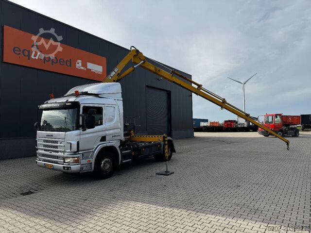 Vrachtwagen met kraan Scania P114-340 + HIAB 19-5 crane + remote / Euro-3 / ...