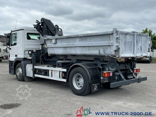Haakarm vrachtwagen Mercedes-Benz 1841L Abroller + Kran + FB 7.6m=1.2 t.