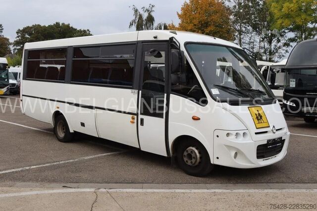 Kleinbus Iveco Thesi / Automatic gear box / Retarder / Lift