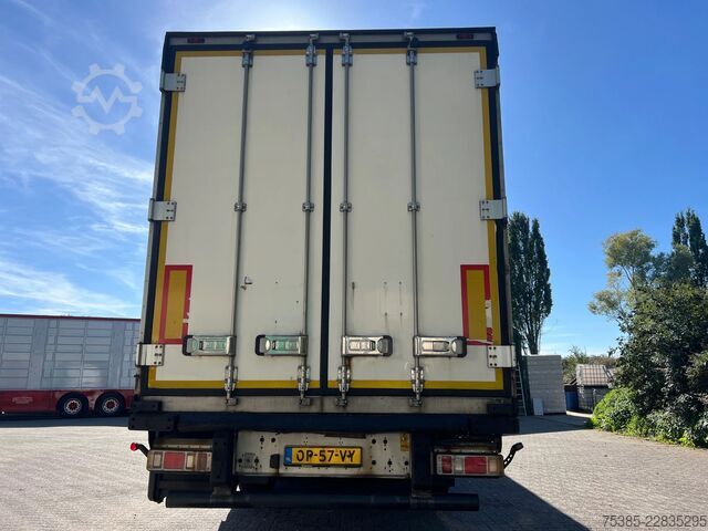 Kühl-/Tiefkühltransport Krone SD SD