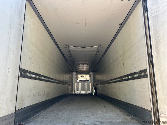 Kühl-/Tiefkühltransport Krone SD SD