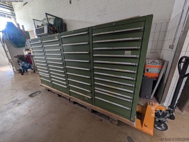 Cupboard with drawers UNBEKANNT 45 Schubladen