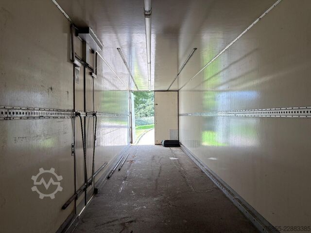 Caisse fermée Floor 2- Flower Sales Trailer 2-Axle / Box / Koffer /...