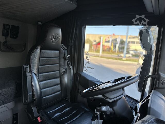 Standard road tractor SCANIA 660S V8 FULL PNEUMATIC 2+2