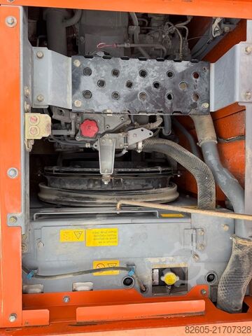 Lánctalpas kotrógép Hitachi ZX 225 US LC-5 B