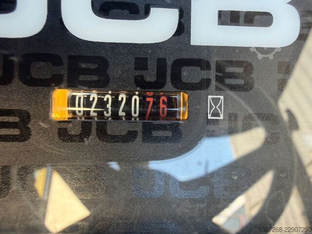 Chargeuse sur pneus JCB 406 / 2018 BJ / 2.320 H / Schaufel + Gabel