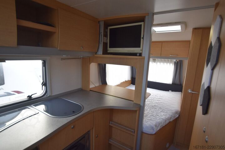 Caravana KNAUS Südwind 500 mit Markise und Mover