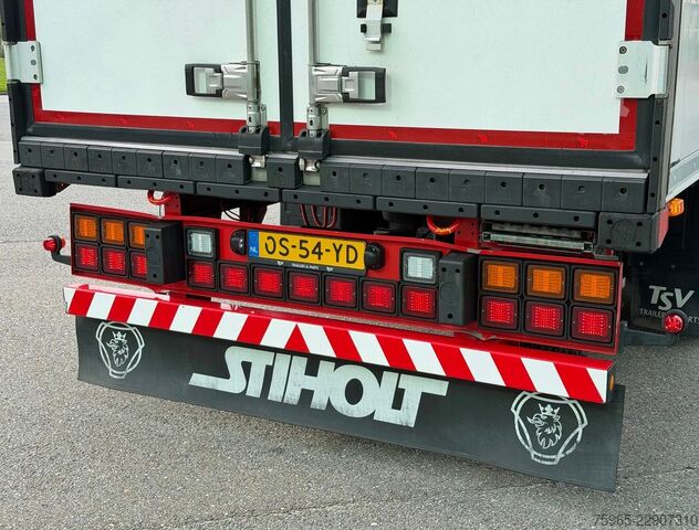 Koeloplegger SCHMITZ CARGOBULL N/A SCB*S3B THERMO KING SLXi SCANDI 270 HOOG BLO