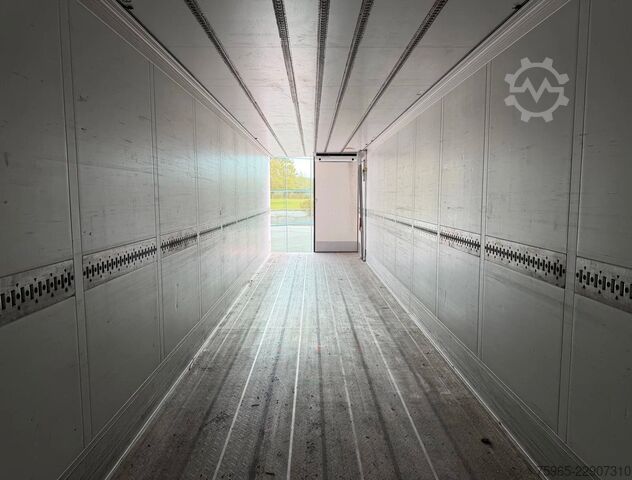 Koeloplegger SCHMITZ CARGOBULL N/A SCB*S3B THERMO KING SLXi SCANDI 270 HOOG BLO