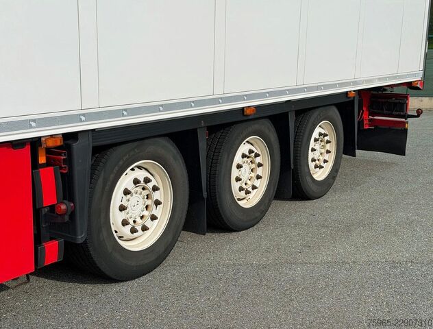 Koeloplegger SCHMITZ CARGOBULL N/A SCB*S3B THERMO KING SLXi SCANDI 270 HOOG BLO