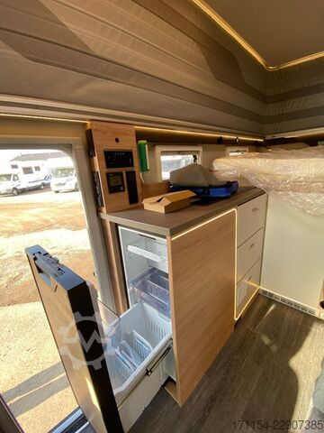 Półzintegrowany kamper KNAUS X-Cursion CUVISION 500 MQ  ,mit Slide Bett,4pers