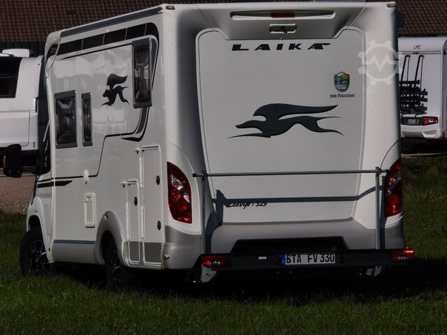 Półzintegrowany kamper LAIKA Ecovip 329, Längsbetten/Hubbett