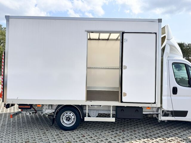 Transporter with suitcase Opel Movano Koffer DHollandia