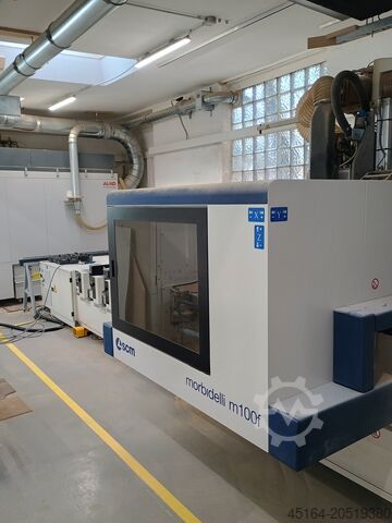 CNC machining center Morbidelli M100