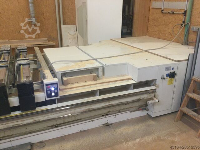 CNC machining center SCM morbidelli M 800