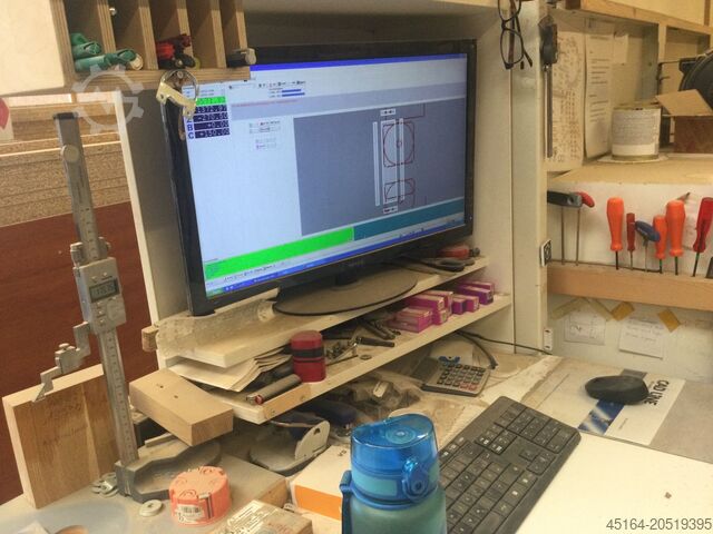 CNC machining center SCM morbidelli M 800