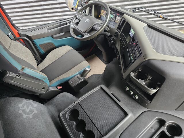 Sistem de braț de tip gantry Volvo FM 330 / PORTAAL / ABSETZKIPPER