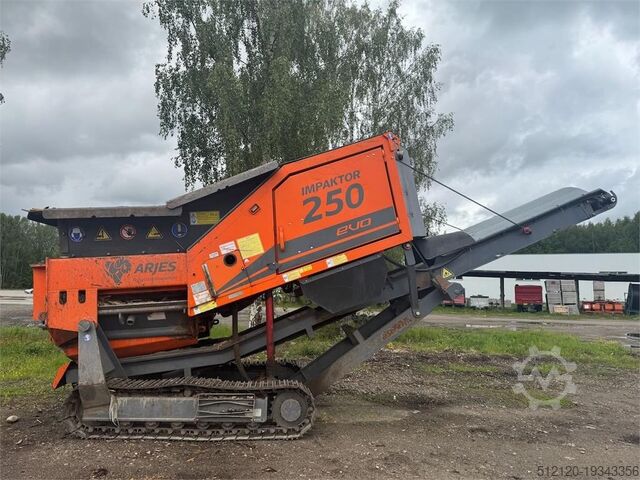 Ballepresser Arjes Impaktor 250 Waste Grinder