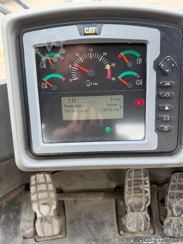 Rakodógép CAT 972 K