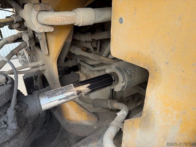 Rakodógép CAT 972 K
