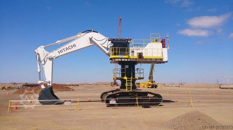 Σετ ανύψωσης Hitachi για εκσκαφέα EX1200 (Άμπου Ντάμπι) Hitachi Raiserkit for EX1200 Excavator (Abu Dhabi)