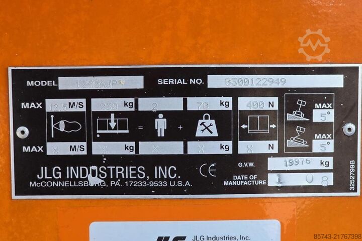 Αρθρωτή τηλεσκοπική πλατφόρμα εργασίας JLG 1250AJP Diesel, 4x4x4 Drive, 40.1m Working Height,