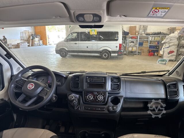 Wohnmobil Fiat Ducato Weinsberg Carabus 2023 | Cambio manuale | Tetto a soffietto