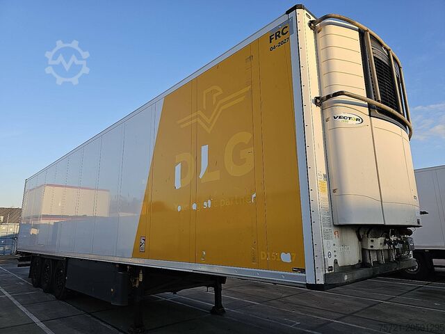 Transport refrigerat/congelat SCHMITZ N/A