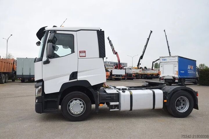 Standard-SZM Renault T460