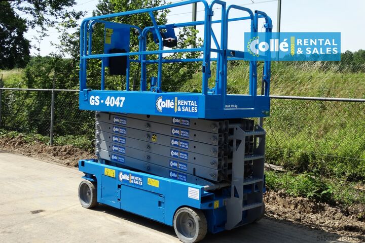 Piattaforma a pantografo Genie GS 4047 | 2014