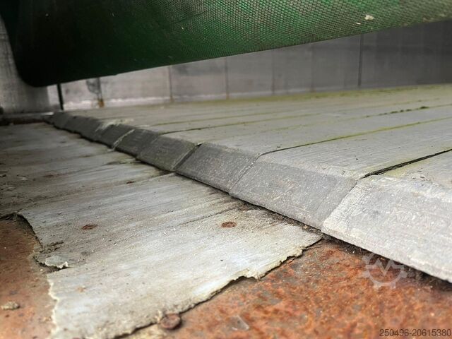 Metech Sweepers & Scrubbers Metech Sweepers & Scrubbers Metech Sweepers & Scrubbers