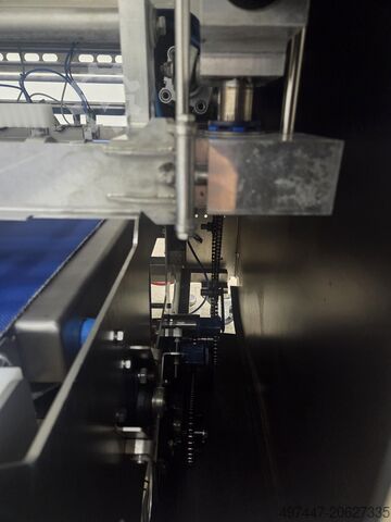 Μηχανή κρουασάν μεσαίας κατηγορίας Rademaker Rademaker midrange croissant machine + V moulder