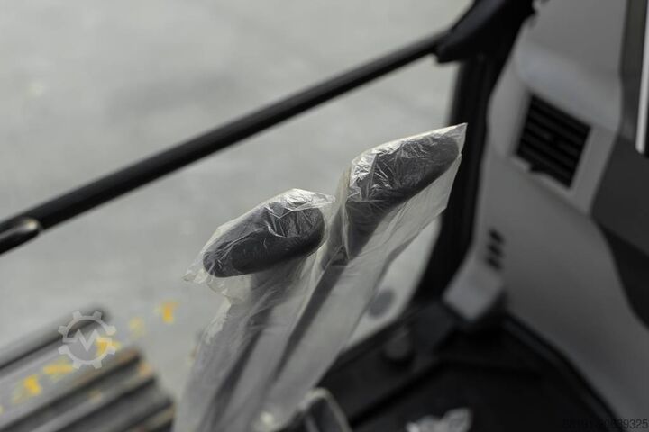 Rupsgraafmachine CASE CX 210 E