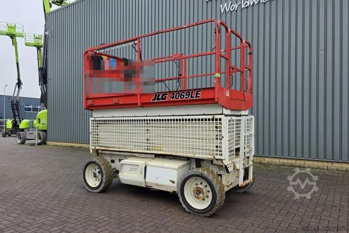 Podizanje makaza JLG 4069LE Electric, 14.2m Working Height, 360kg Capac