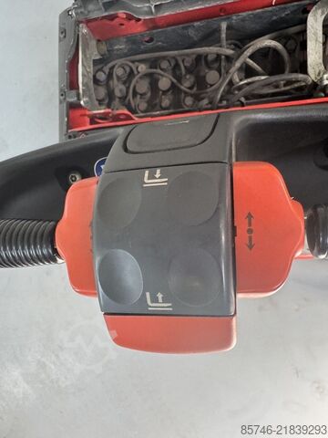 P 50 LINDE P 50