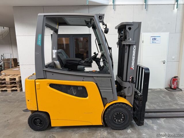 Elektrische vorkheftruck met 4 wielen Jungheinrich EFG 425 K SP / 1702 Std. / Container Version