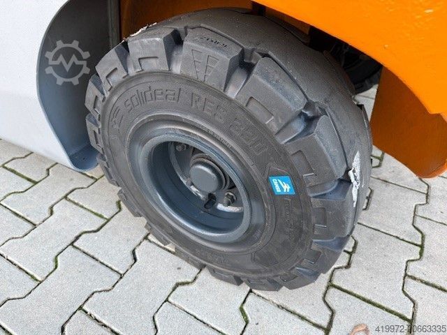 Chariot élévateur GPL Still RX70-22T