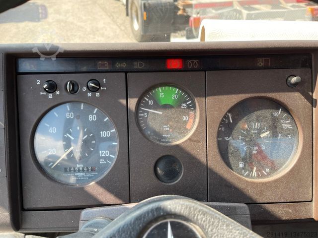 Speciale doeleinden vrachtwagen MERCEDES-BENZ 914 4x2 Baggertransport Bj 1991