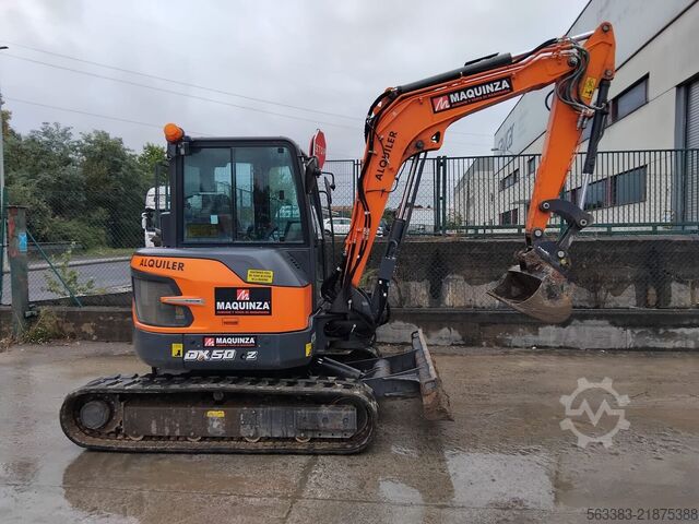 Minigrävare Develon DX50Z-7