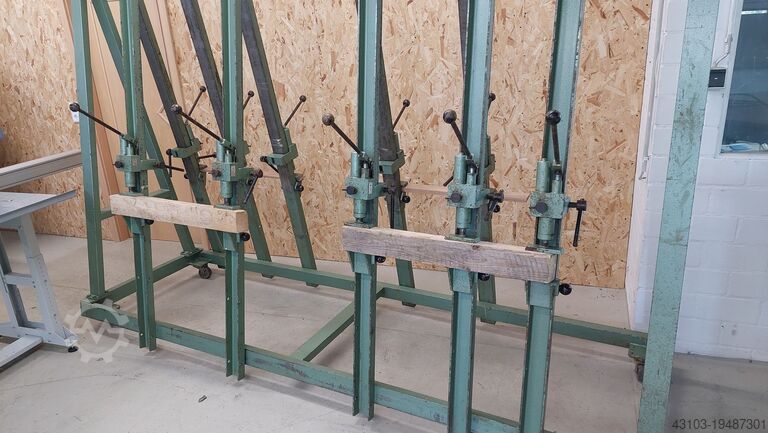 Double hydraulic gluing press. MAWEG