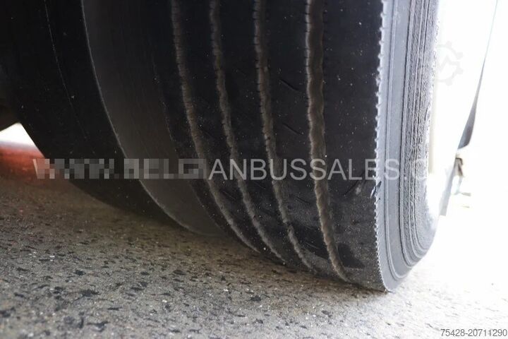 Autocar Van Hool T 915 Acron / Liftwagen