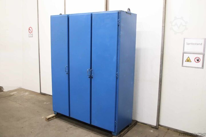 Tool cabinet unbekannt 1600/635/H2115 mm