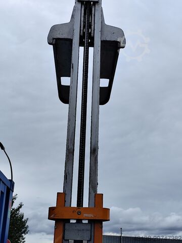 High-lift pedestrian stacker (electric pallet stacker with tiller) STILL EGV 10