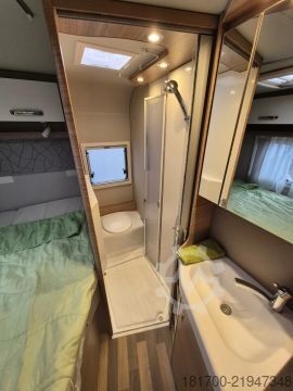 Semi-integrated camper Weinsberg CaraCompact 600 MF EDITION [PEPPER] TraumMobil*Gasflaschenauszug*