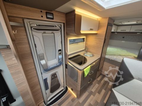 Semi-integrated camper Weinsberg CaraCompact 600 MF EDITION [PEPPER] TraumMobil*Gasflaschenauszug*