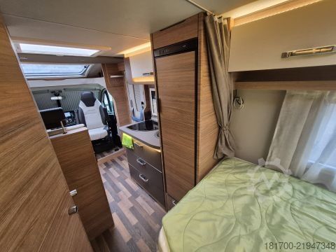 Semi-integrated camper Weinsberg CaraCompact 600 MF EDITION [PEPPER] TraumMobil*Gasflaschenauszug*