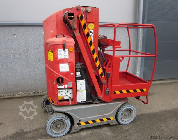 Selbstfahrende Senkrechtmastarbeitsbühne JLG TOUCAN 800A