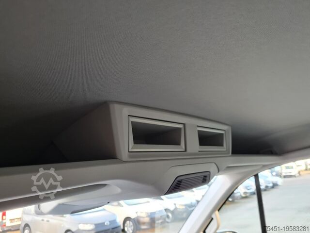 Pick-up van VW Crafter 35 Pritsche Doka TDI L4 KLIMA PDC TEMPOMAT
